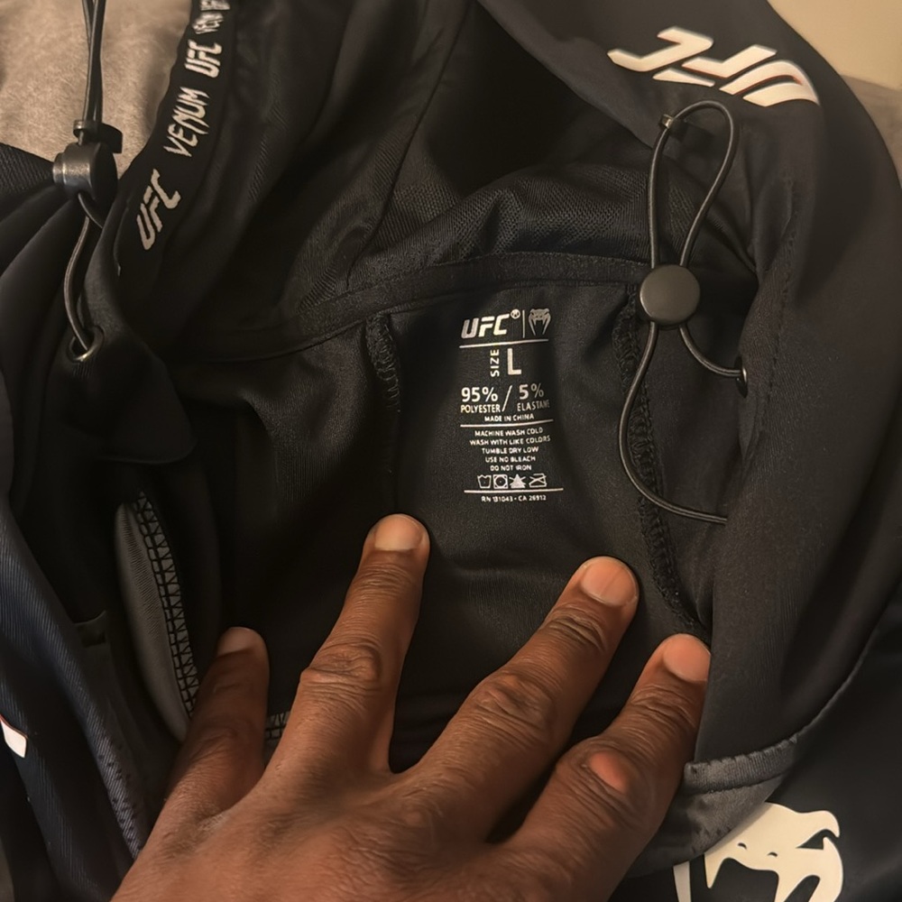 Authentic Ufc Ultimate Fighting Championship Walk… - image 3